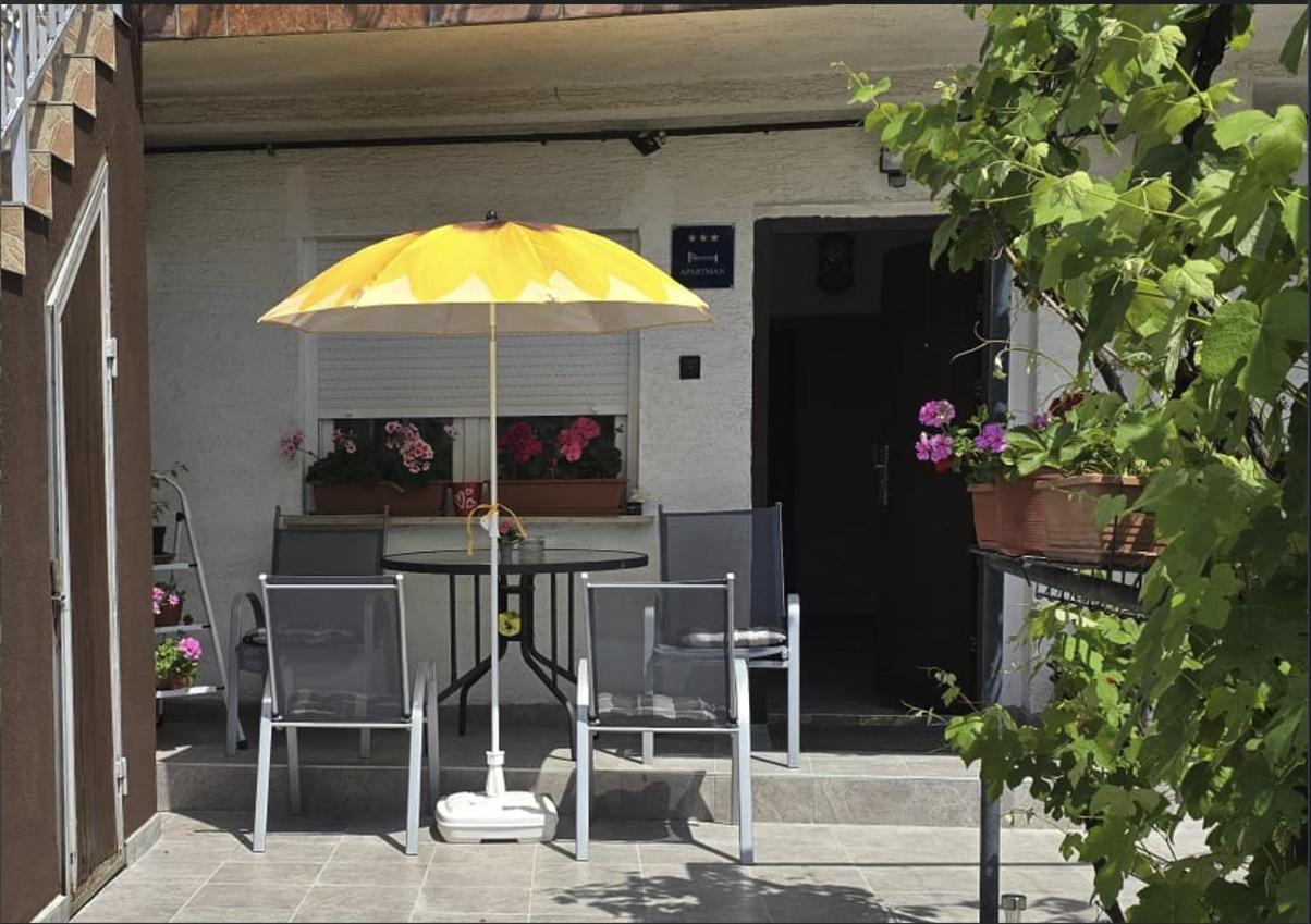 Apartman Tina Zagabria Esterno foto