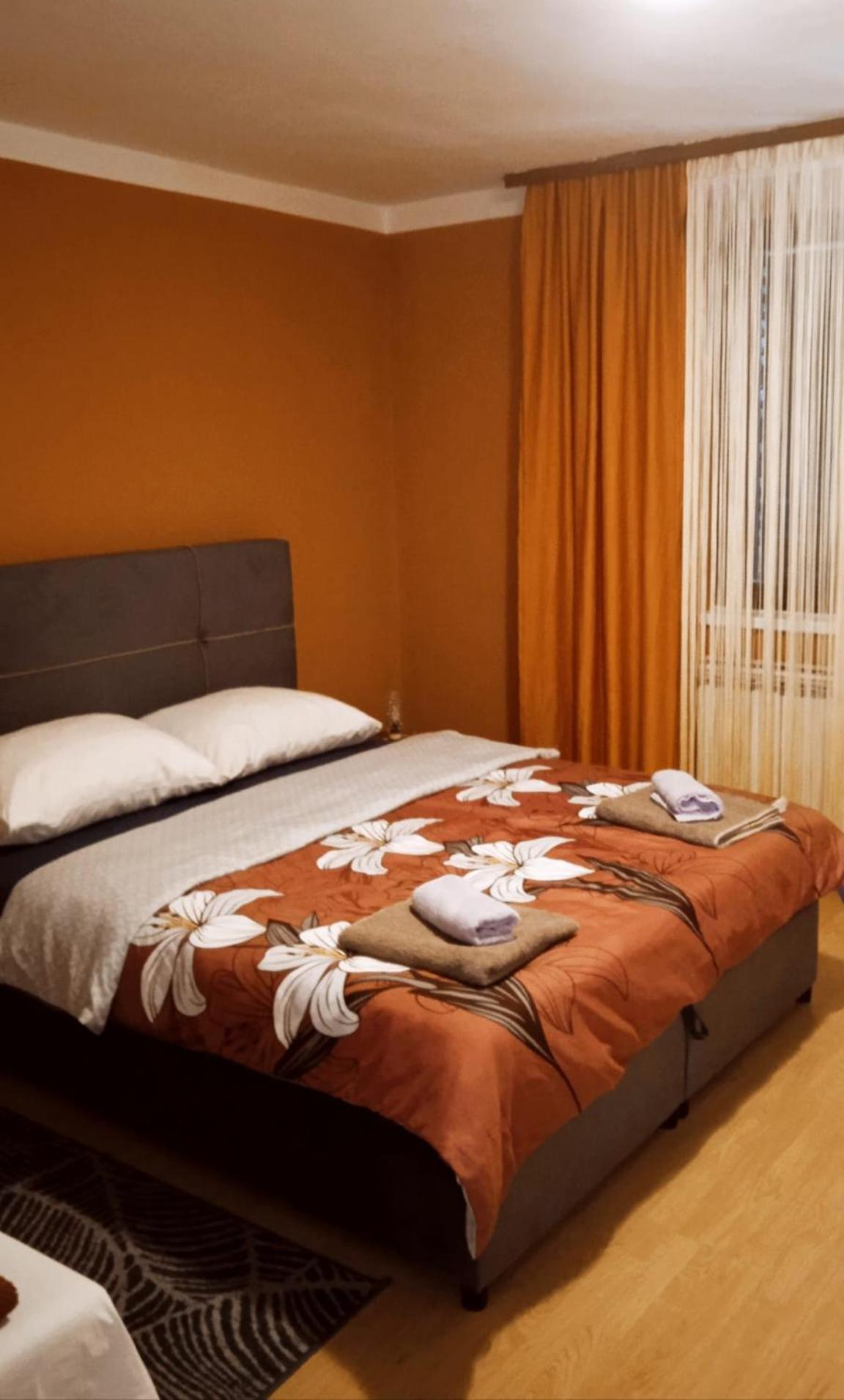 Apartman Tina Zagabria Esterno foto