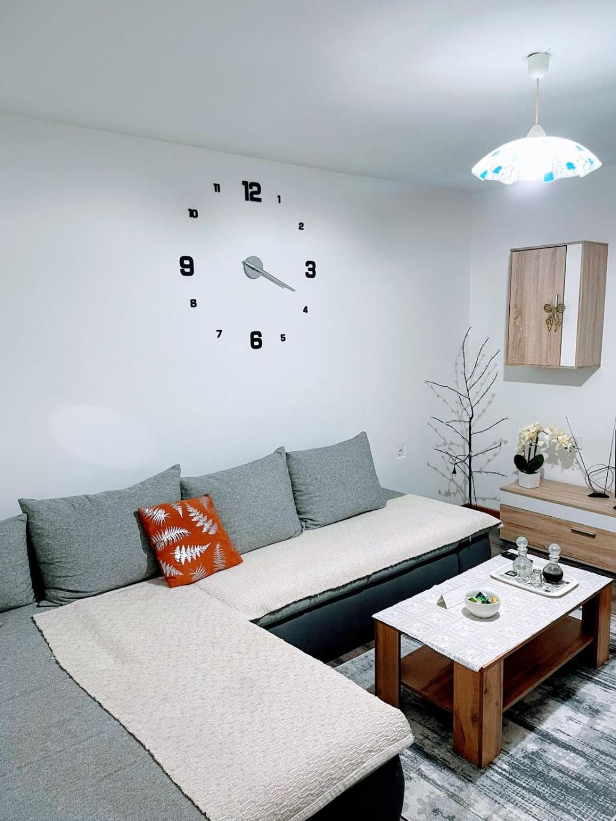 Apartman Tina Zagabria Esterno foto
